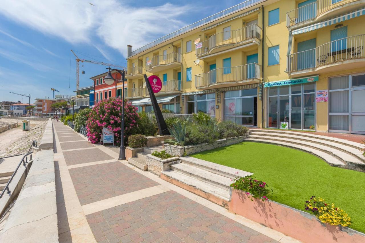 Apartments Gasser - Apartment 1 Caorle Bagian luar foto